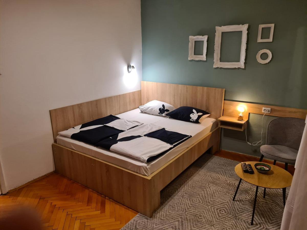 Apartment Kineski Zid